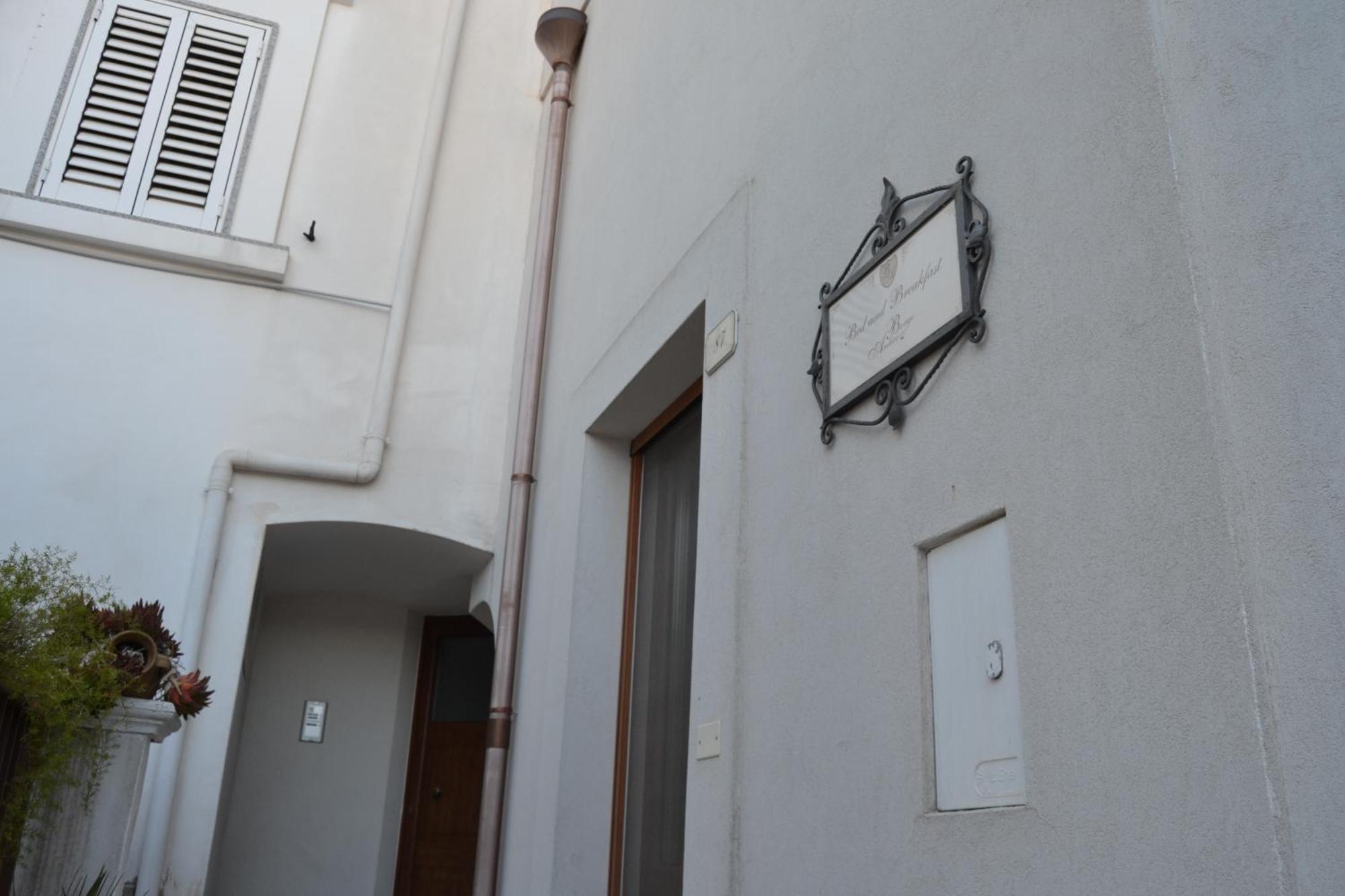Al Borgo Antico Ristorante E B&B Crispiano Bagian luar foto